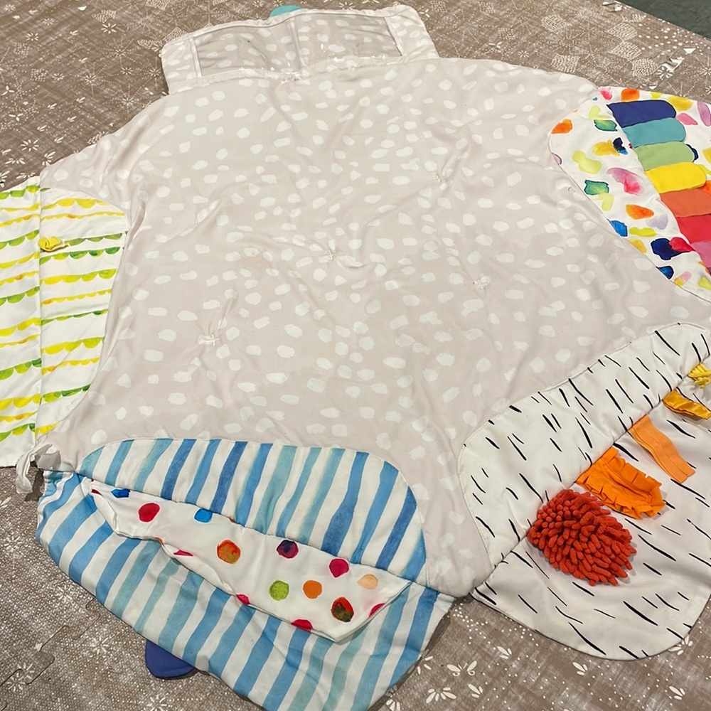 Lovevery play mat